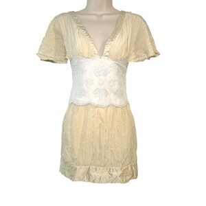 Cream and White Short Sleeve Dress